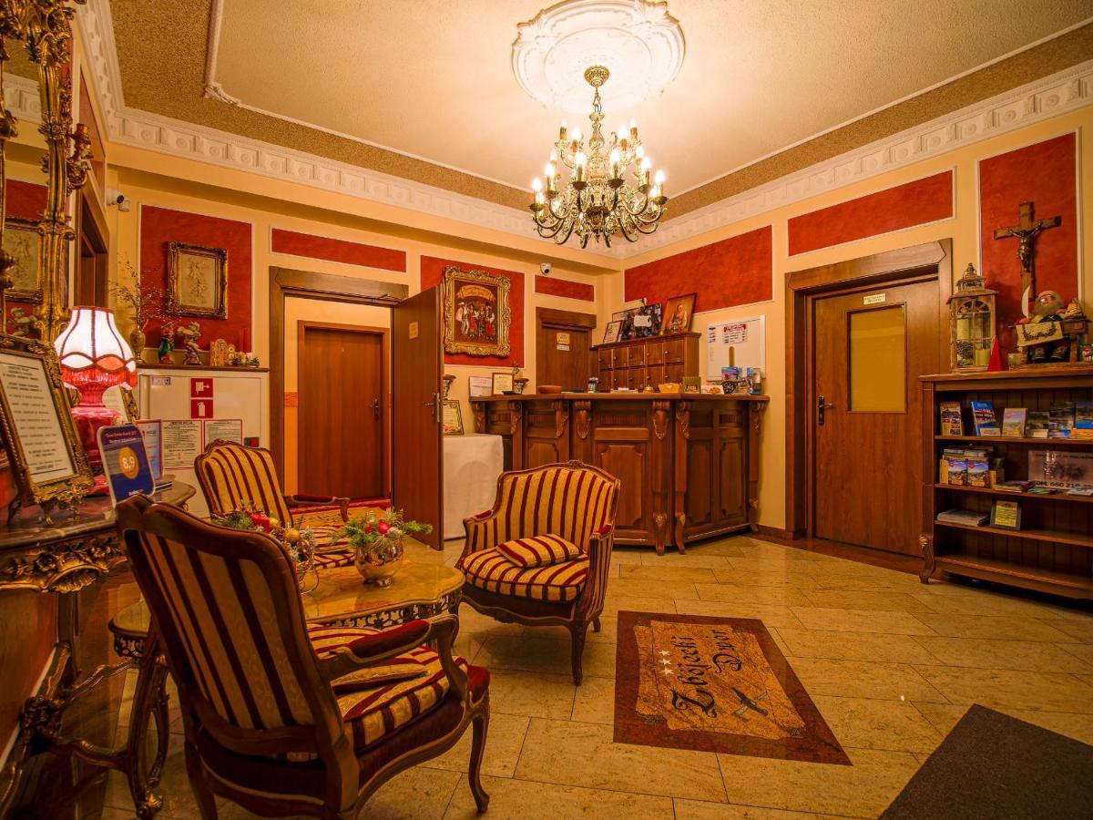 Pensjonat Zbojecki Dwor - Blisko Basenow Termalnych I Szlakow Gorskich - Ostatnie Wolne Pokoje Na Weekend Majowy Bukowina Tatrzańska Exterior foto